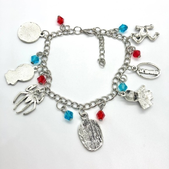 Marvel Spider-Man Charm Bracelet - Picture 8 of 9